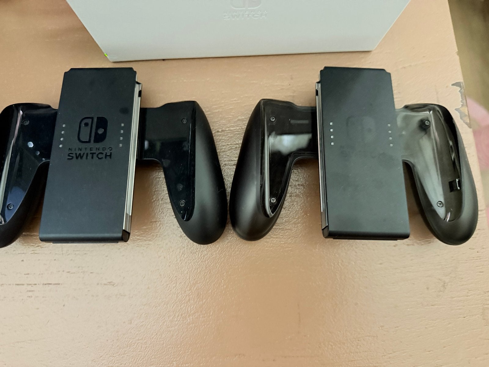 Nintendo Switch OLED Compleet Pakket met 3 Controllers & Gam, Spelcomputers en Games, Spelcomputers | Nintendo Switch, Zo goed als nieuw