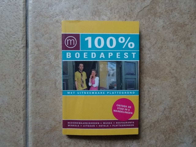 100% time to momo reisgids Boedapest + de grote plattegrond, Boeken, Reisgidsen, Zo goed als nieuw, Reisgids of -boek, Europa