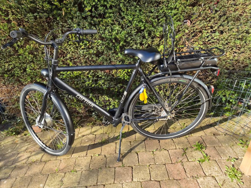 Zo goed als nieuwe  Elektrische fiets met zwaarste accu, Fietsen en Brommers, Ophalen of Verzenden, Zo goed als nieuw, Overige merken