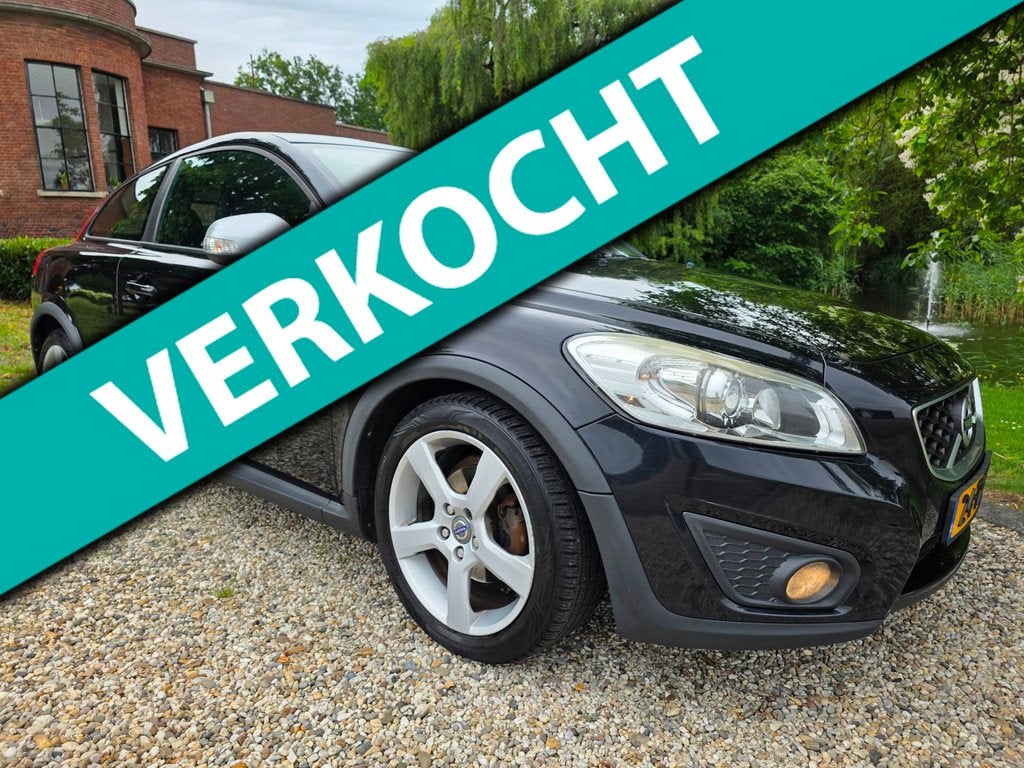 Volvo C30 1.6 D2 R-Design Pro Edition Airco Leer Trekhaak, Auto's, Volvo, Voorwielaandrijving, Automatische klimaatregeling, Gebruikt