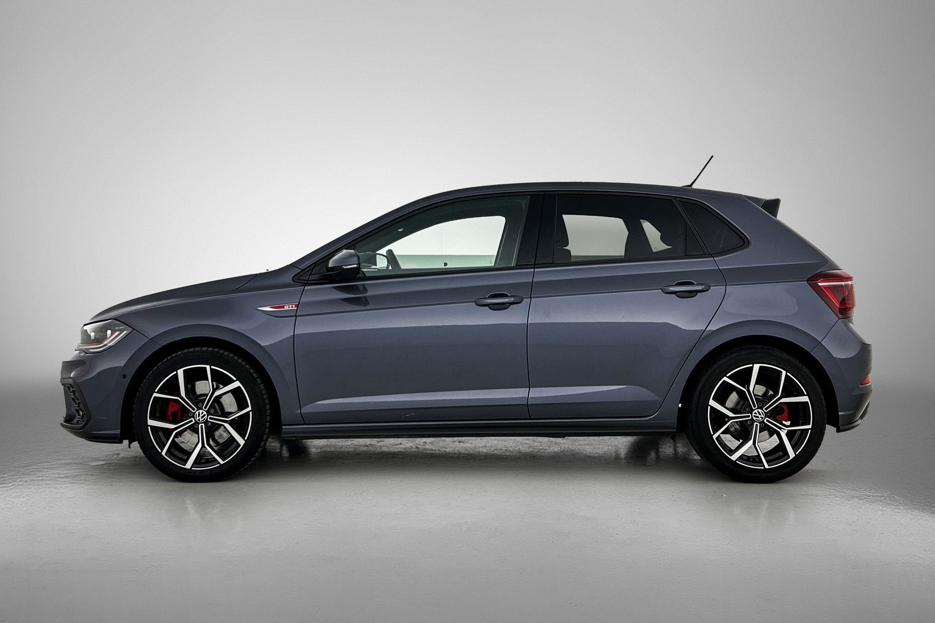 Volkswagen POLO 2.0 TSI GTI( Goed OnderH, Navi, PDC V+A, Sto, 1272 kg, Gebruikt, 4 cilinders, 1984 cc