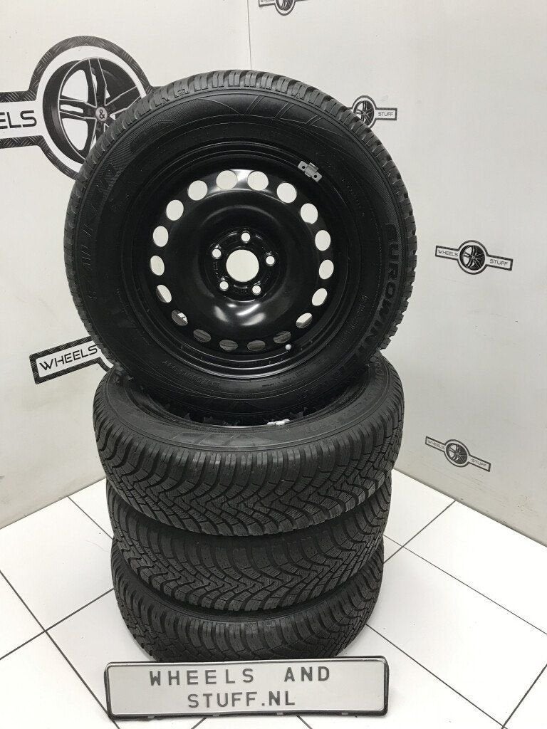 VW Polo Seat Ibiza Fabia staal velgen 15"inch winterbanden, Auto-onderdelen, Banden en Velgen, Ophalen, Gebruikt, 15 inch, Banden en Velgen