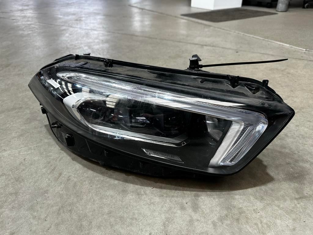 Koplamp rechts Mercedes A-klasse W177 Multibeam LED 2020+, Ophalen of Verzenden, Gebruikt, Mercedes-Benz