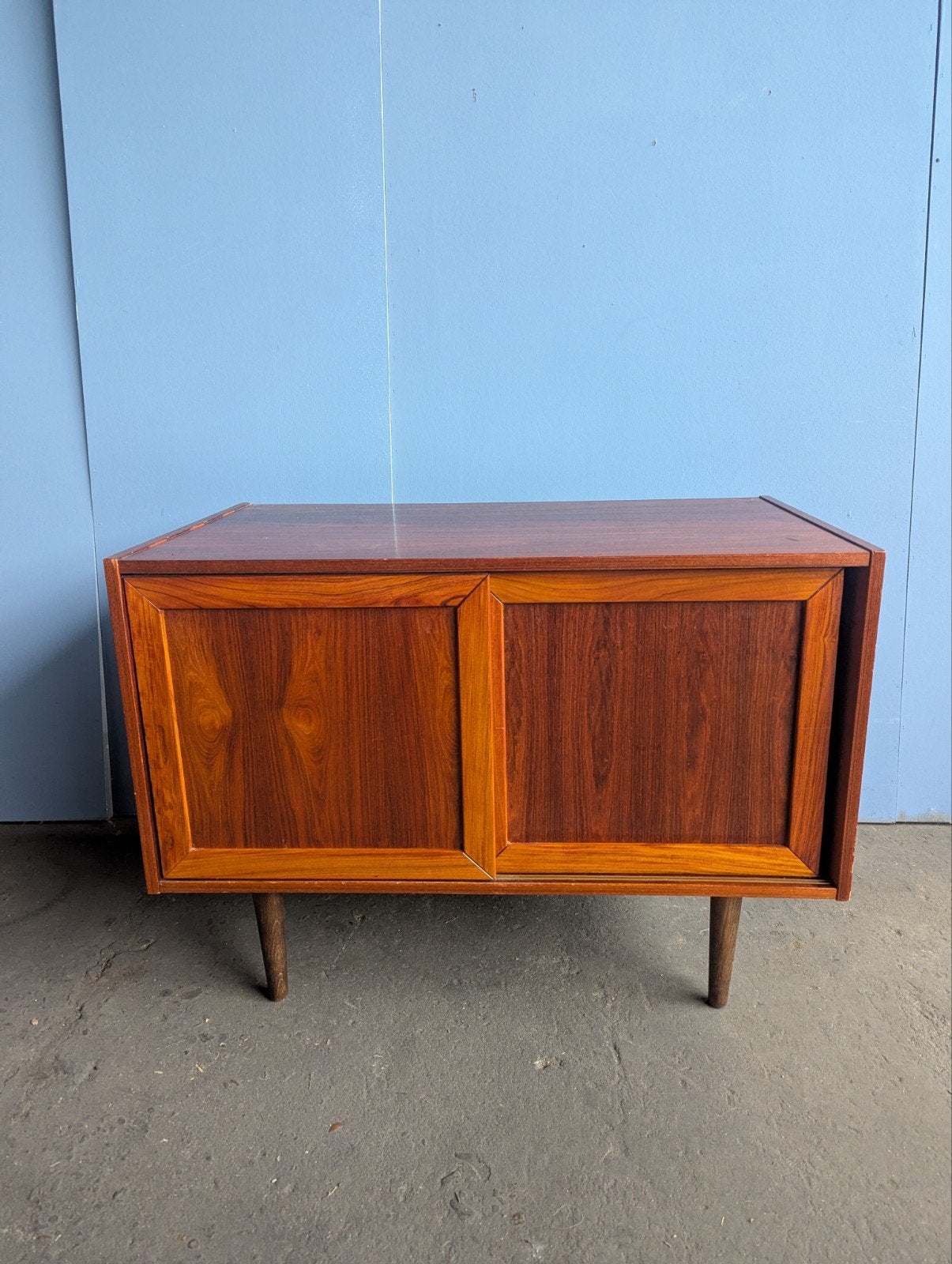 Vintage Deense teak sideboard Faarup, Vintage midcentury Deens design sideboard LP vinyl, 25 tot 50 cm, Overige houtsoorten, Gebruikt