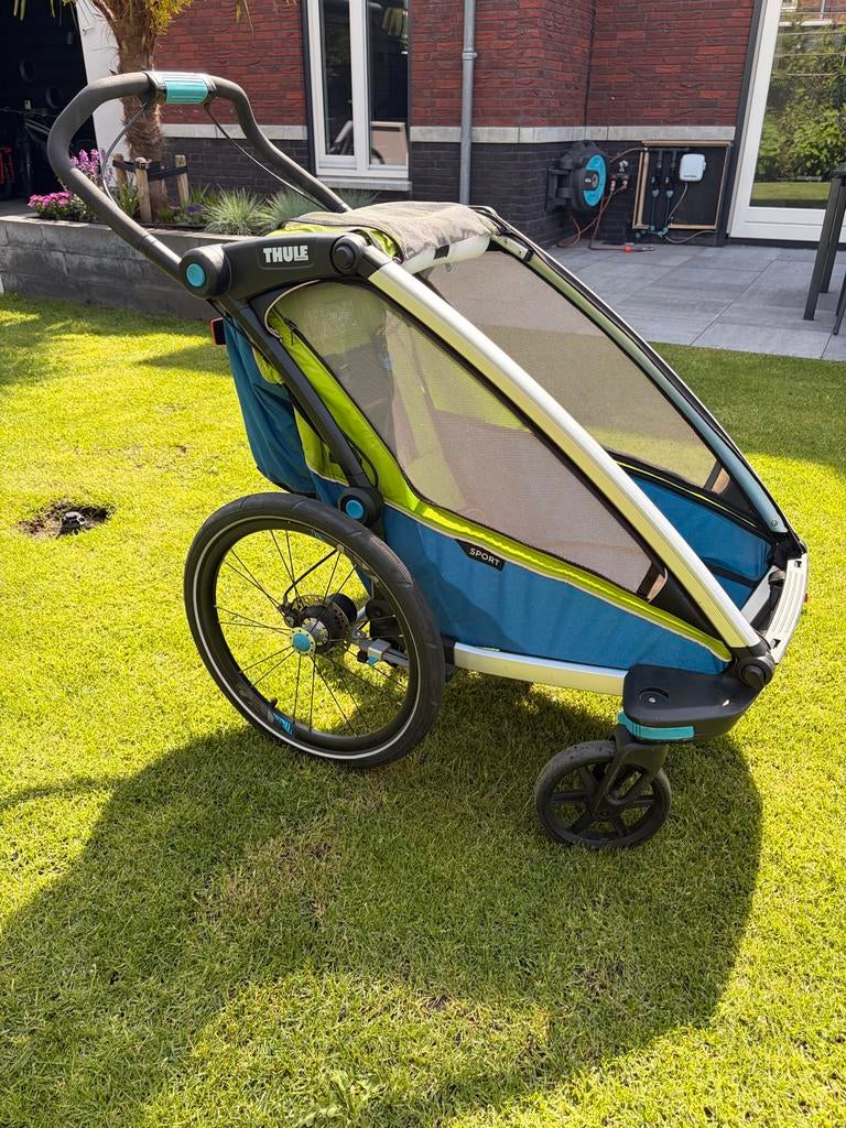 Thule Sport 1 fietskar - wandelwagen, Fietsen en Brommers, Fietsaccessoires | Aanhangers en Karren, Ophalen, Gebruikt, Vering