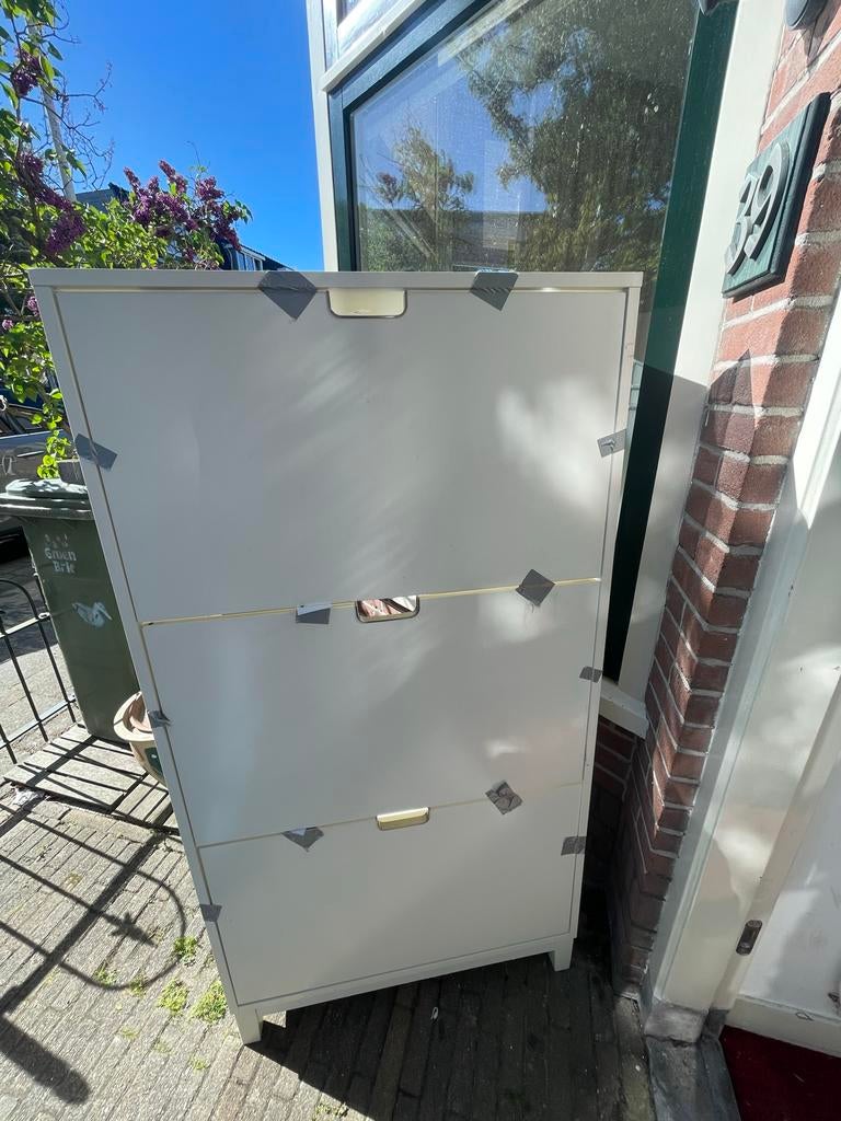 IKEA schoenenkast wit met 3 lades - snel ophalen!, Huis en Inrichting, Ophalen, Gebruikt