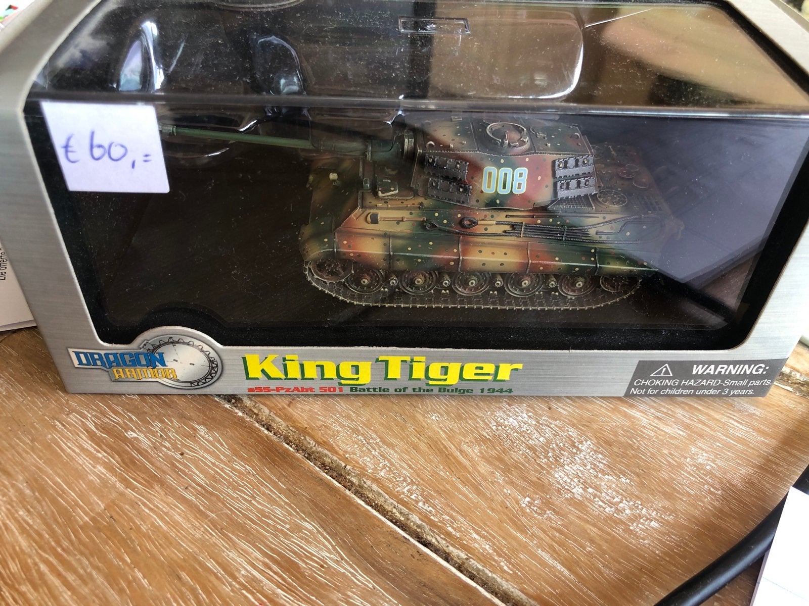 Dragon King Tiger Tank - SS-PzAbt 501 Battle of the Bulge 19, Hobby en Vrije tijd, Ophalen of Verzenden, Zo goed als nieuw, Tank