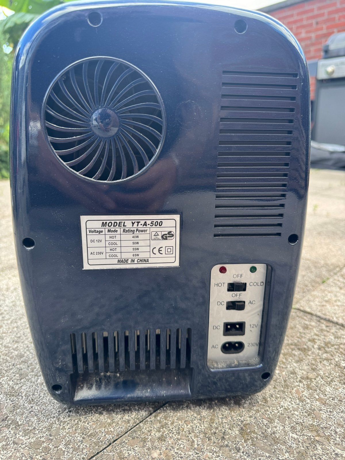 Compacte mini koelkast - Ideaal voor onderweg of kleine ruim, Ophalen of Verzenden, Minder dan 75 liter, Zonder vriesvak, Gebruikt