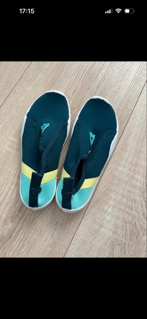 Waterschoenen Decathlon maat 32-33, Ophalen of Verzenden, Zo goed als nieuw, Jongen of Meisje