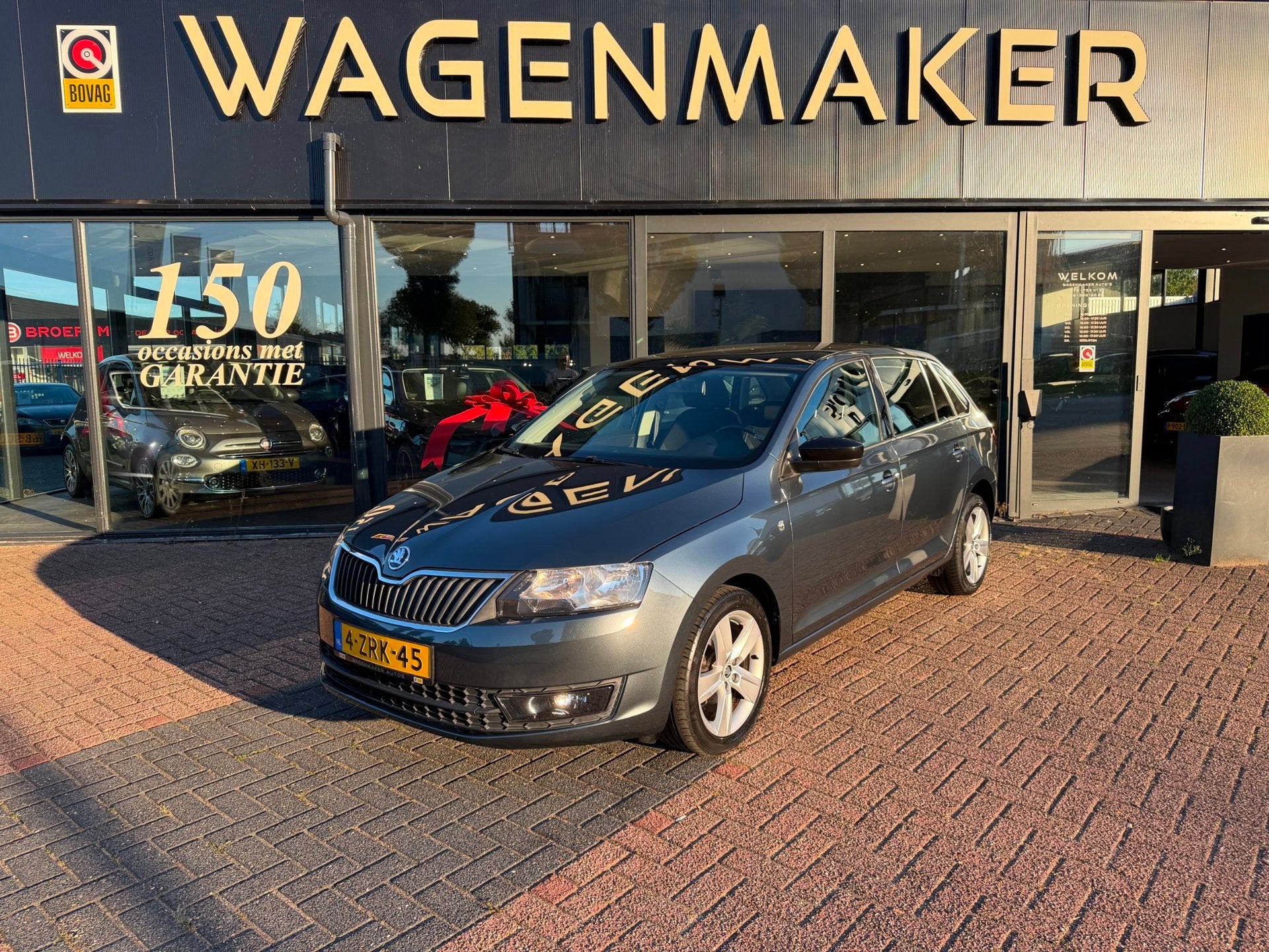 Skoda Rapid Spaceback 1.2 TSI Greentech Style Edition PANO, Auto's, Voorwielaandrijving, 4 cilinders, Origineel Nederlands, Bedrijf
