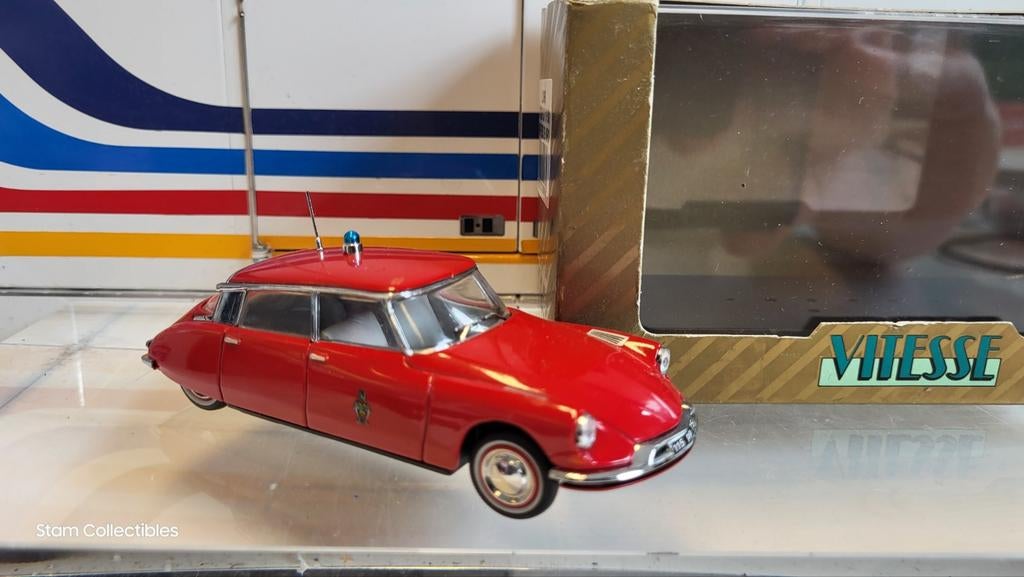 Vitesse Citroën DS 19 Pompiers de Paris Red - 1961, Hobby en Vrije tijd, Modelauto's | 1:43, Overige merken, Gebruikt, Auto, Ophalen of Verzenden