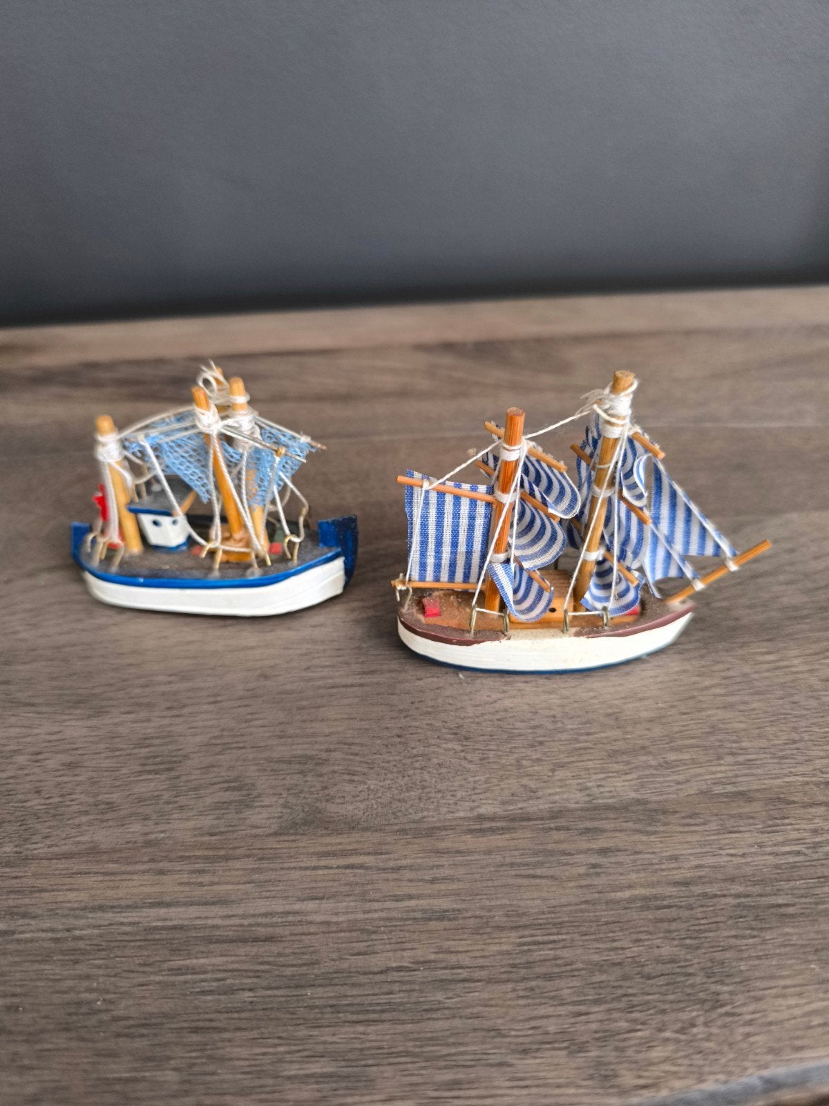 te koop: miniatuur bootjes, Ophalen, Zo goed als nieuw, Schaalmodel