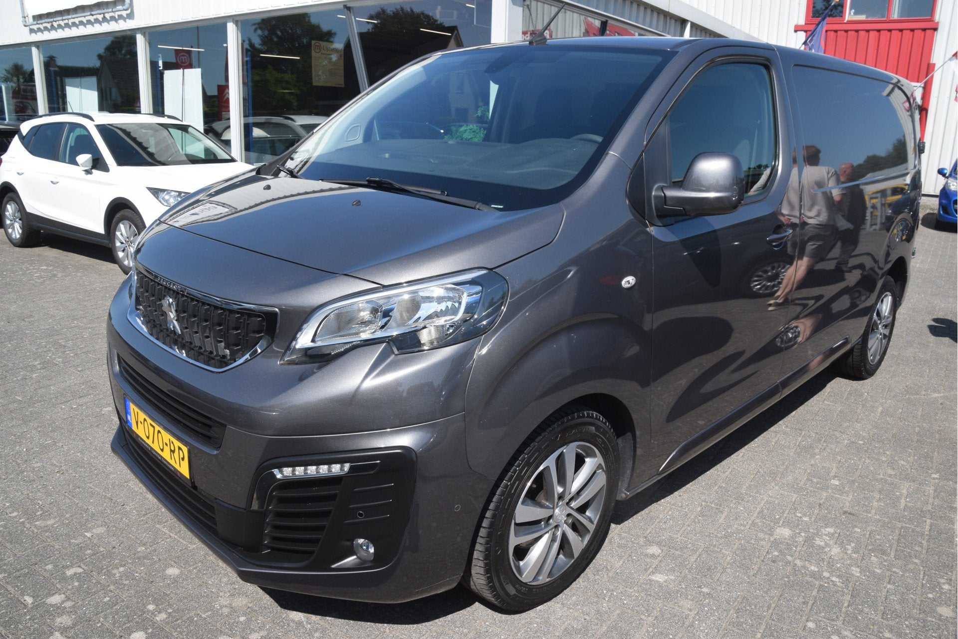 Peugeot Expert 227S 2.0 BlueHDI 150 Premium Pack Carplay | A, Voorwielaandrijving, Stof, Gebruikt, Euro 6