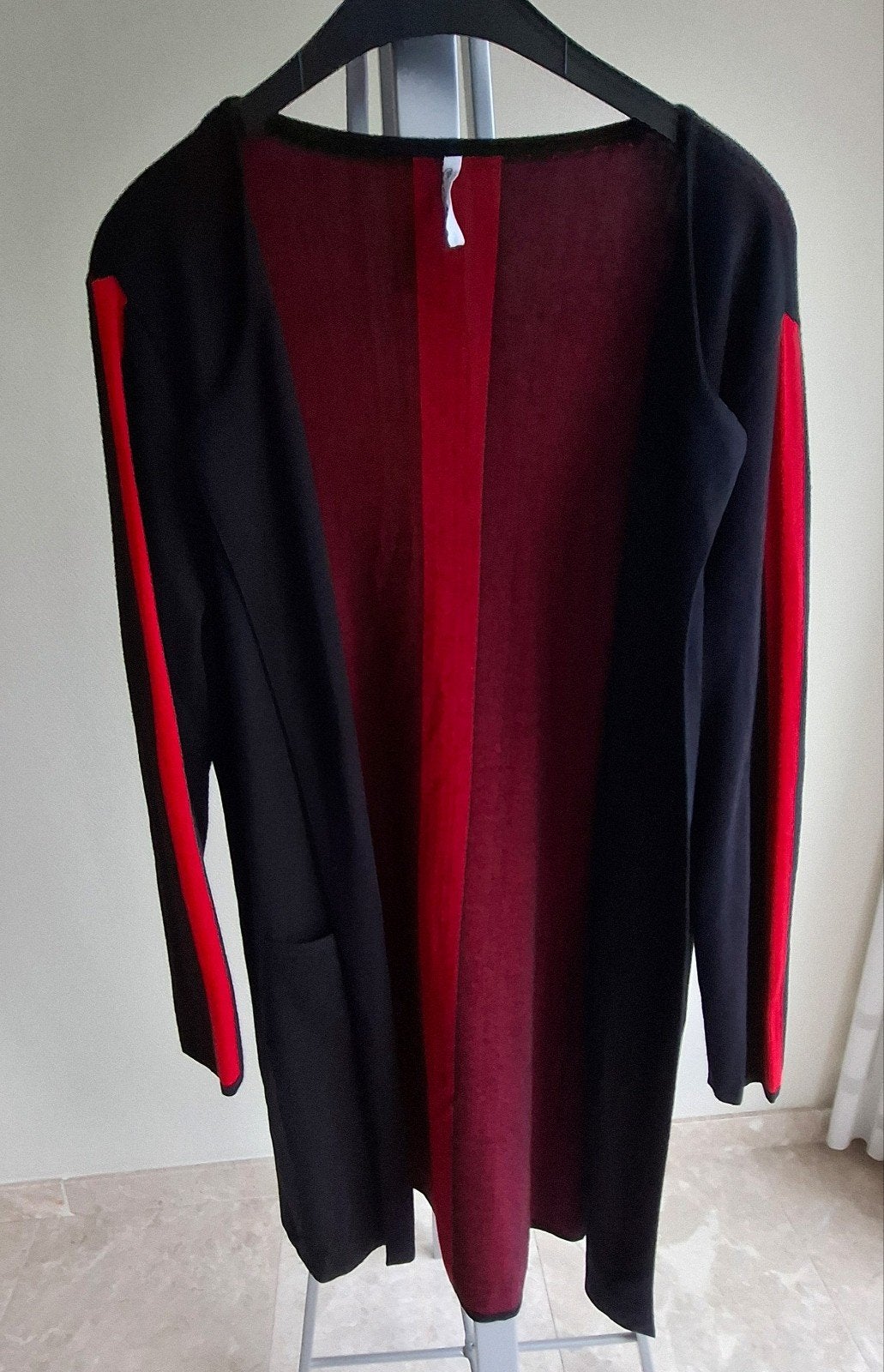 Zoso lang vest zwart met rood, maat 38/40, Maat 38/40 (M), Zwart, Ophalen of Verzenden, Zo goed als nieuw