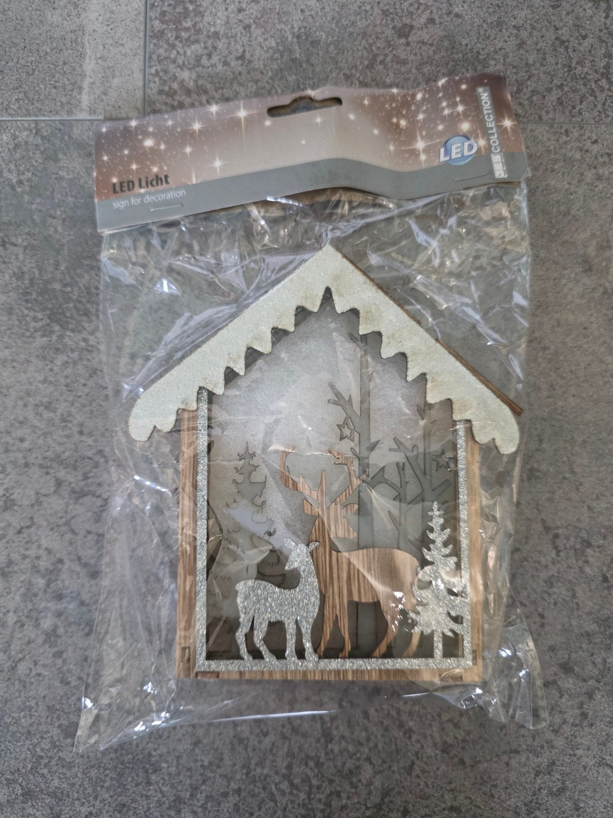 Kerst decoratie huisje met hertjes en LED verlichting NIEUW, Ophalen of Verzenden, Nieuw