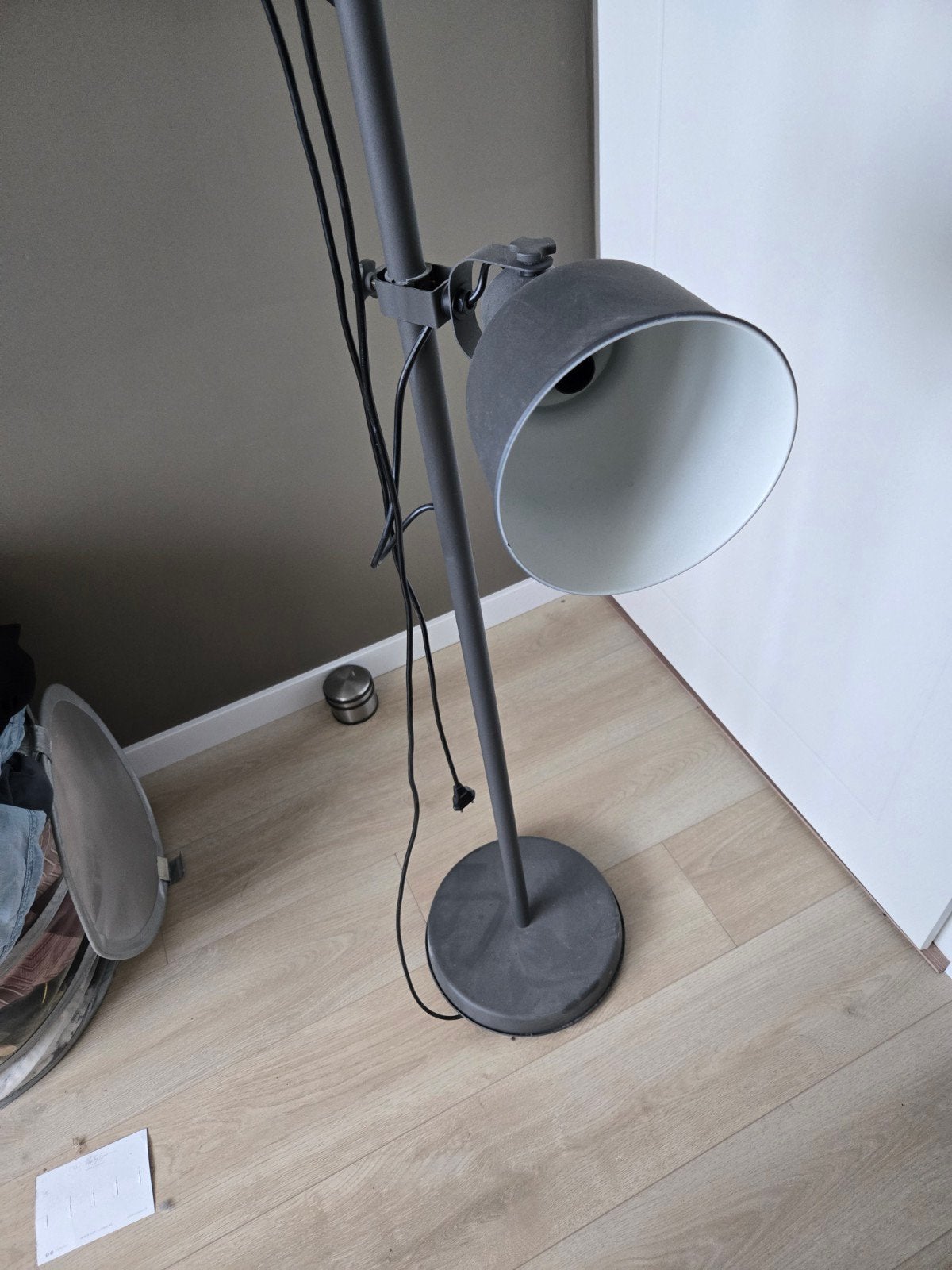 Staande lamp van Ikea, Ophalen, Kunststof, Gebruikt, E14 (klein)