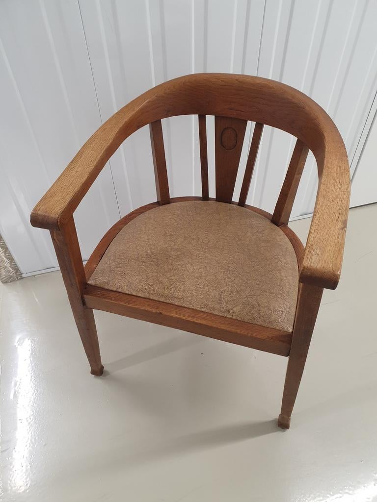 Antieke houten bureaustoel, Ophalen
