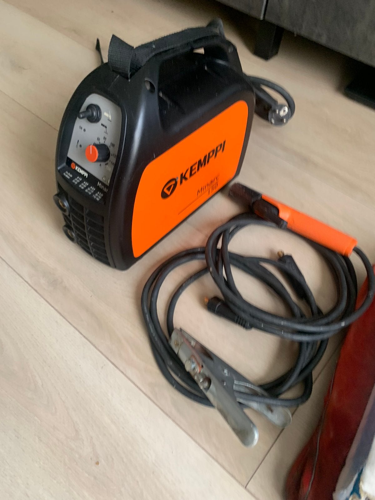 KEMPPI MINARC 150 elektrode inverter, Ophalen, Zo goed als nieuw, 150 tot 250 ampère, Inverter