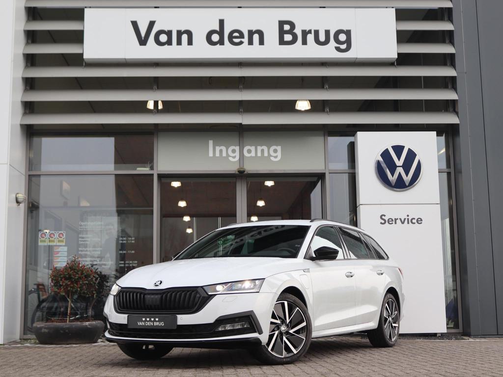Skoda Octavia Combi 1.4 TSI 204 pk DSG iV PHEV Sportline Bus, Auto's, Skoda, 1556 kg, Stof, Gebruikt, Euro 6