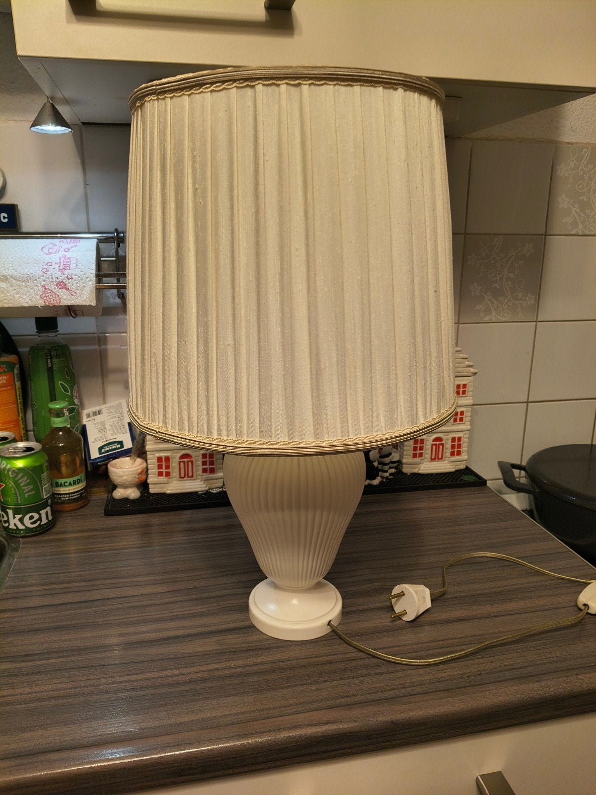 Vintage Wedgwood Barlaston Tafellamp met Plissé Kap, Antiek en Kunst, Ophalen of Verzenden