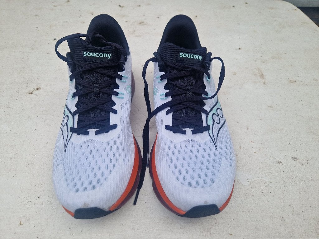 Saucony Kinvara 16 hardloopschoenen - maat 45, Hardloopschoenen, Zo goed als nieuw, Hardlopen, Saucony