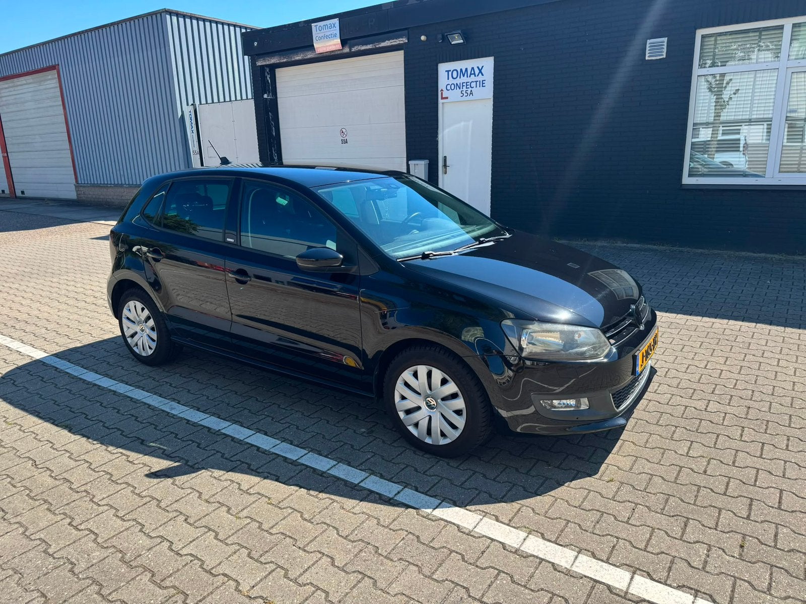 Volkswagen Polo 1.2 51KW 2011 Zwart, Voorwielaandrijving, 967 kg, 40 €/maand, 1198 cc
