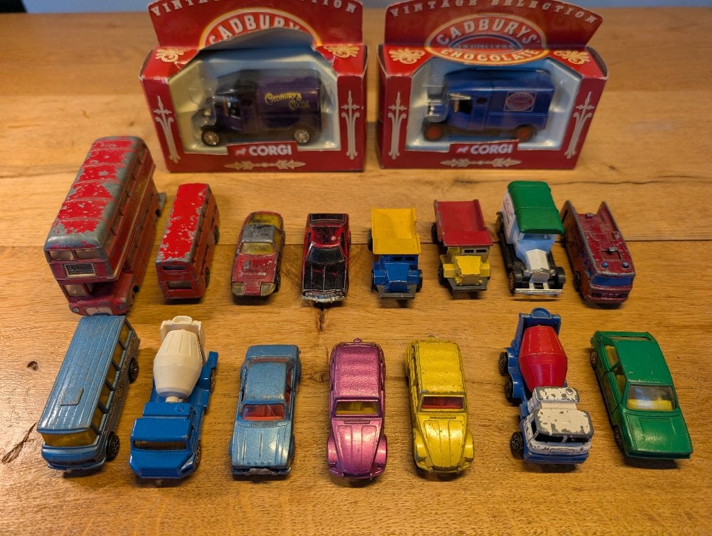 Corgi Modelauto's - 17 Stuks (2), Ophalen of Verzenden, Auto, Corgi