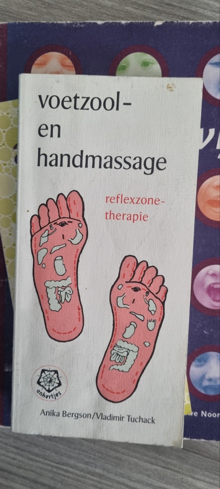 Anika Bergson - Voetzool- en handmassage, Ophalen of Verzenden, Zo goed als nieuw, Anika Bergson; Vladimir Tuchak, Sociale wetenschap