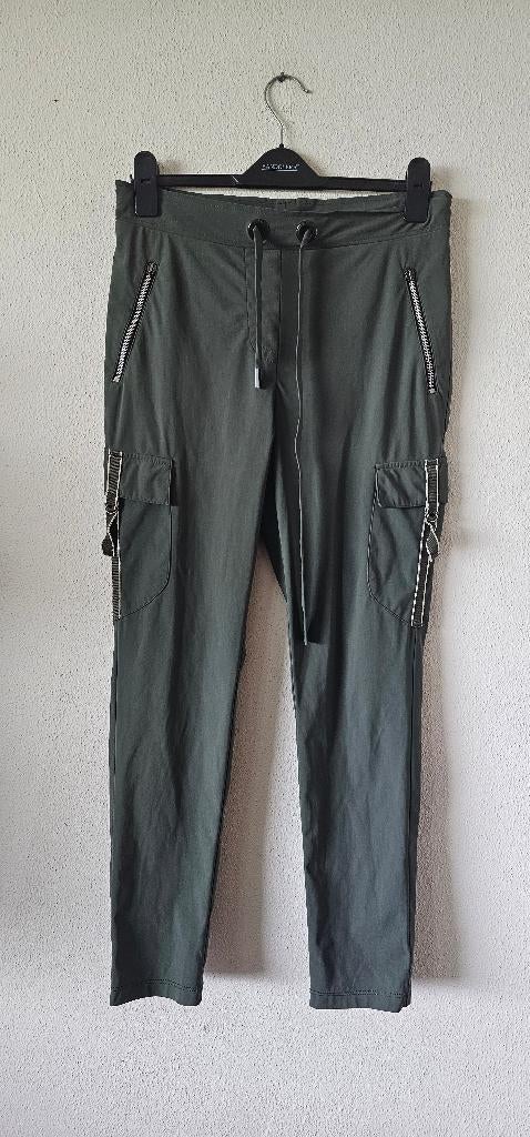 groene travelstof cargo broek van jane lushka maat M (30525), Maat 38/40 (M), Ophalen of Verzenden, Lang, Gedragen