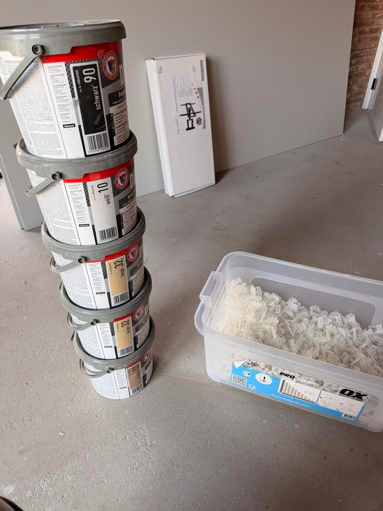 Df10 sopro voegmortel en  1000 levelling clips, Doe-het-zelf en Verbouw, Ophalen, Overige materialen, Wandtegels, Nieuw