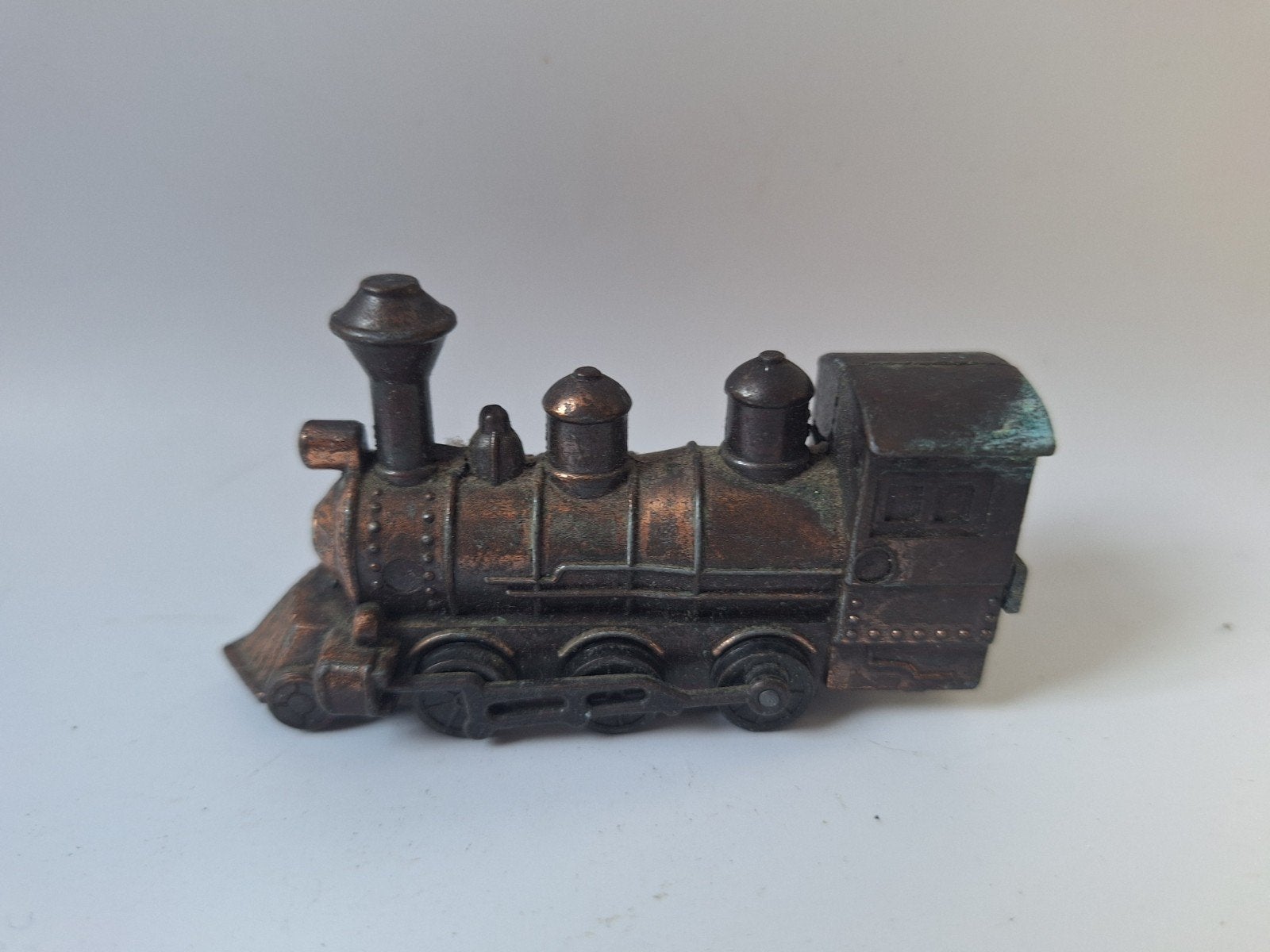 Leuke metalen puntenslijpen in de vorm stoomlocomotief, Ophalen of Verzenden, Zo goed als nieuw, Overige typen
