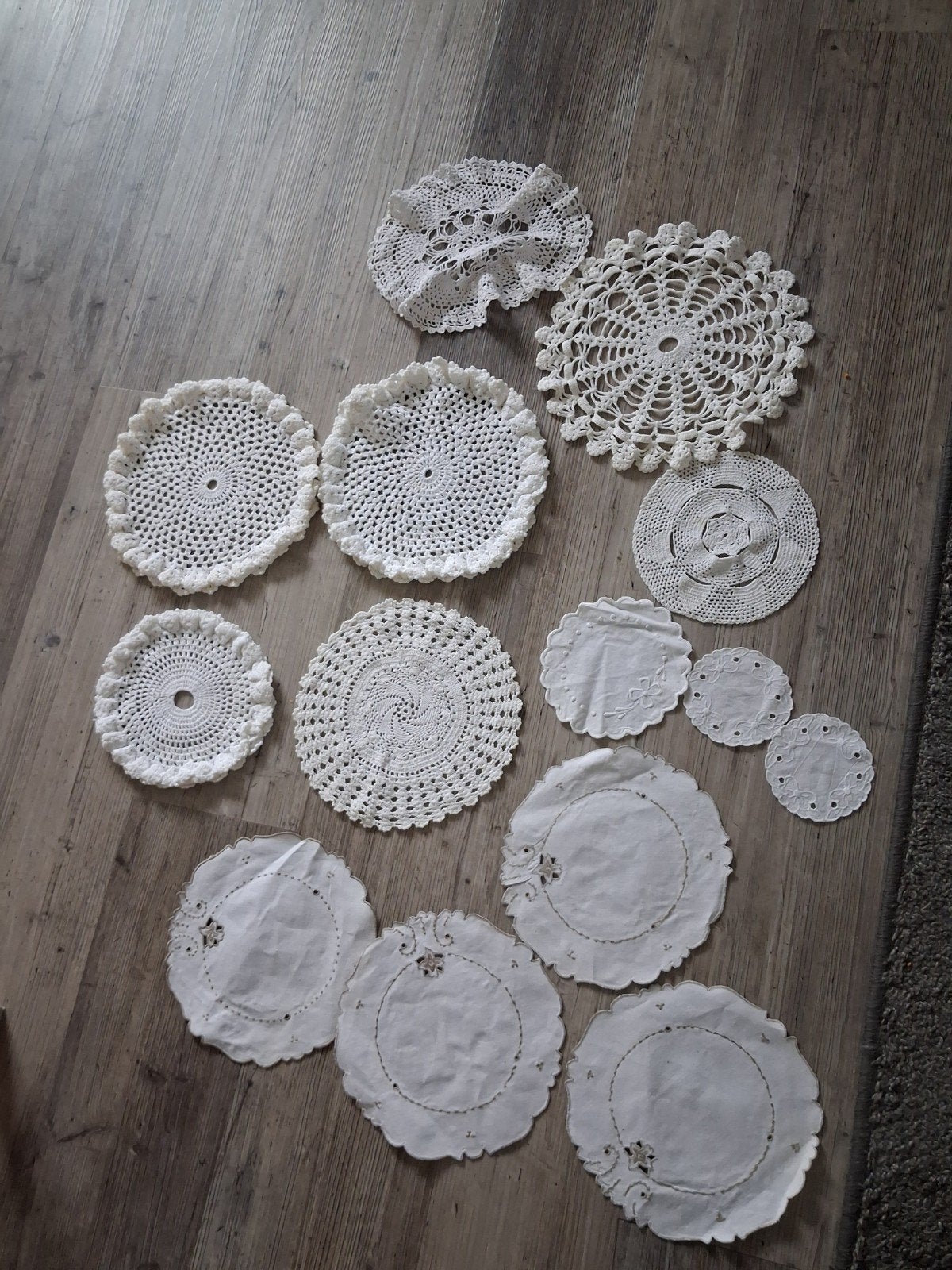 Vintage gehaakte en geborduurde onderzetters/kleedjes, Antiek en Kunst, Ophalen of Verzenden