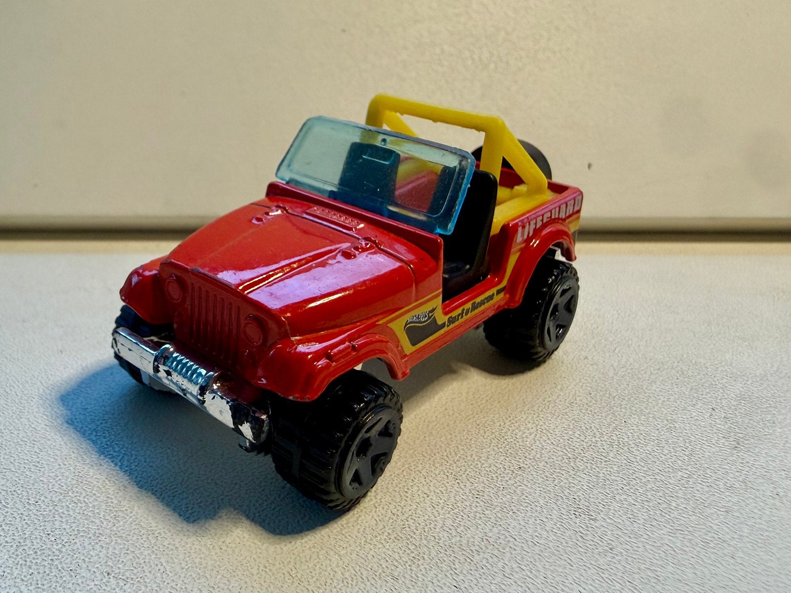 Hot Wheels Lifeguard Jeep, Ophalen of Verzenden, Zo goed als nieuw, Auto