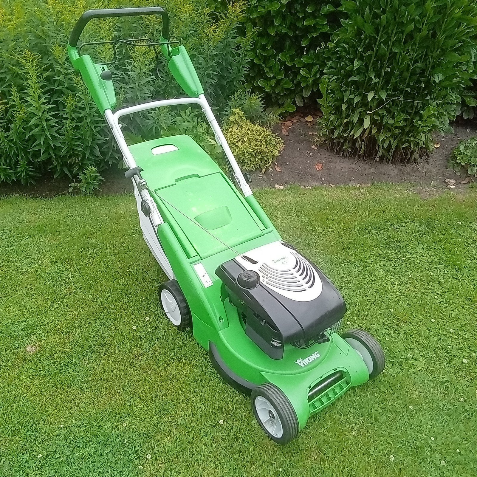 VIKING/STIHL GRASMAAIER ZELFRIJDEND BENZINE MAAIER