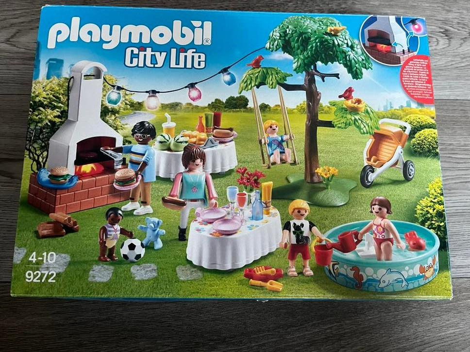 Playmobil 9272 familie barbecue, Ophalen, 10 tot 50 stukjes, Zo goed als nieuw, 6 jaar of ouder