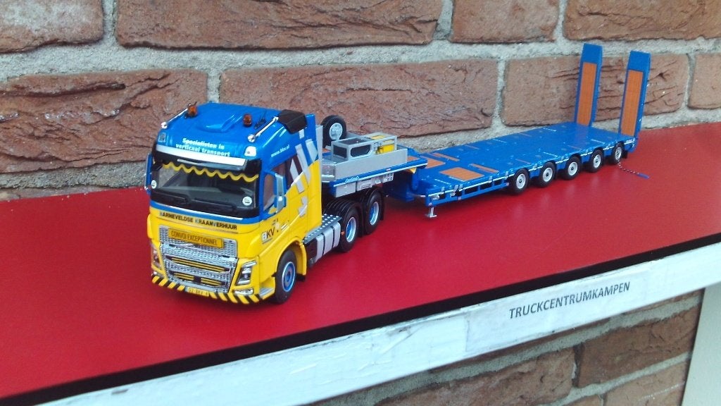 WSI   Volvo   FH4   Globetrotter   van   B.K.V., Hobby en Vrije tijd, Modelauto's | 1:50, Ophalen of Verzenden, Nieuw, Bus of Vrachtwagen