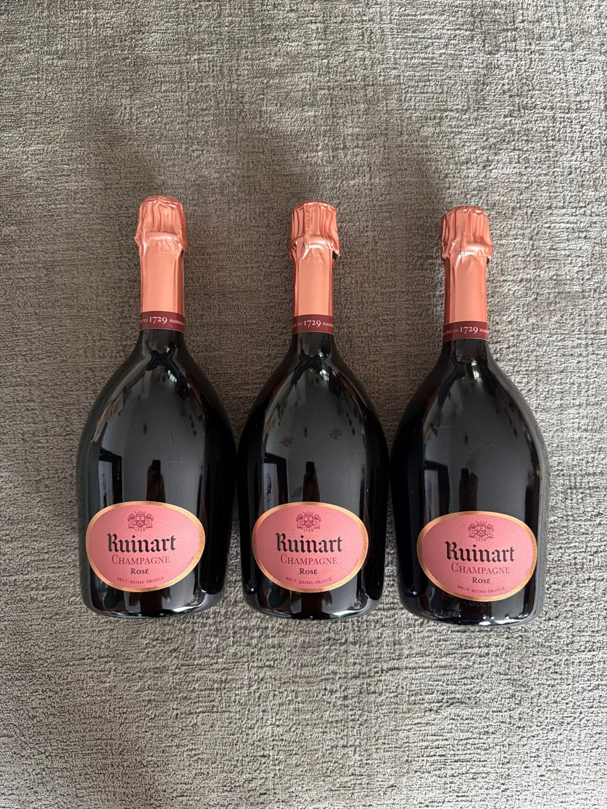 3 flessen Ruinart Champagne Rosé, Verzamelen, Ophalen of Verzenden, Nieuw, Frankrijk, Champagne