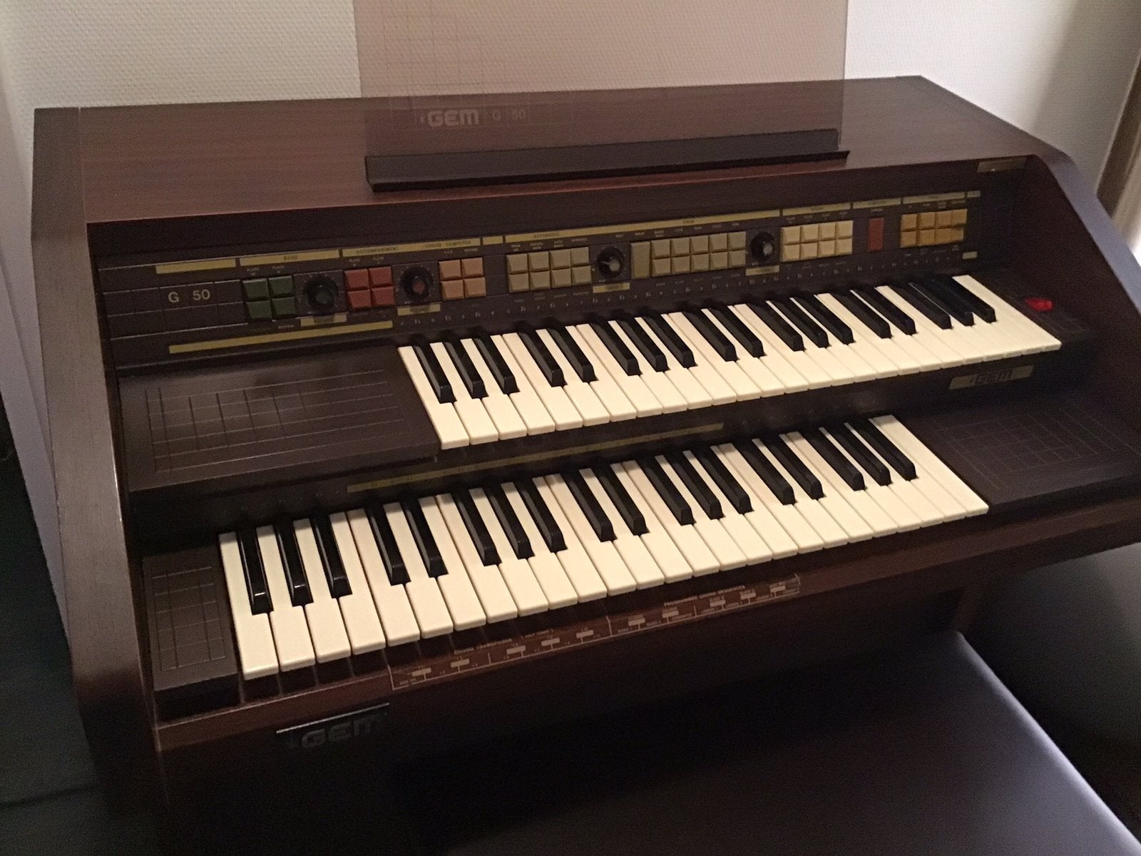 GEM 50 orgel, Ophalen, 2 klavieren, Overige typen