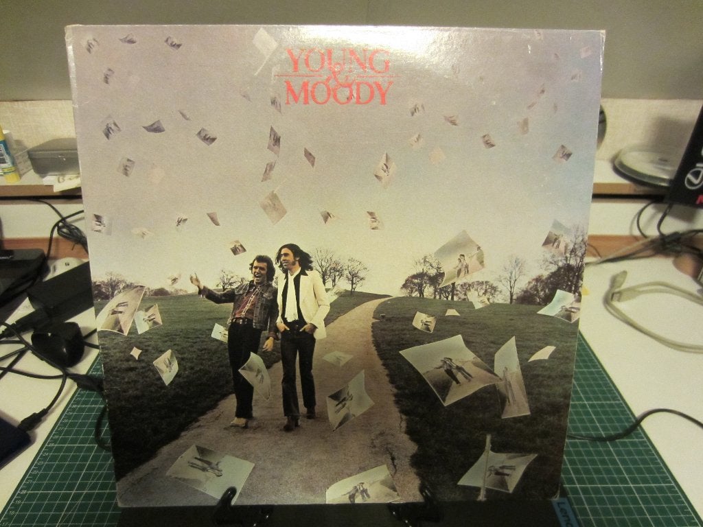 Young & Moody - Young & Moody 1-lp, Gebruikt, Fotohoes, Ophalen of Verzenden, 12 inch