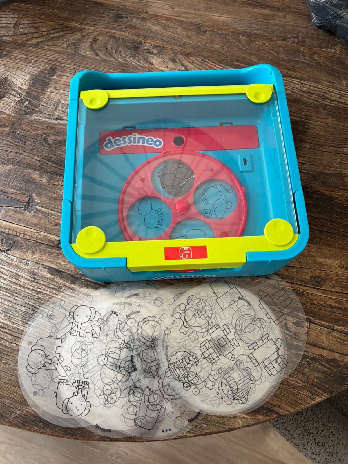 Jumbo Dessineo tekensjablonen, Hobby en Vrije tijd, Ophalen of Verzenden, Gebruikt, Overige typen