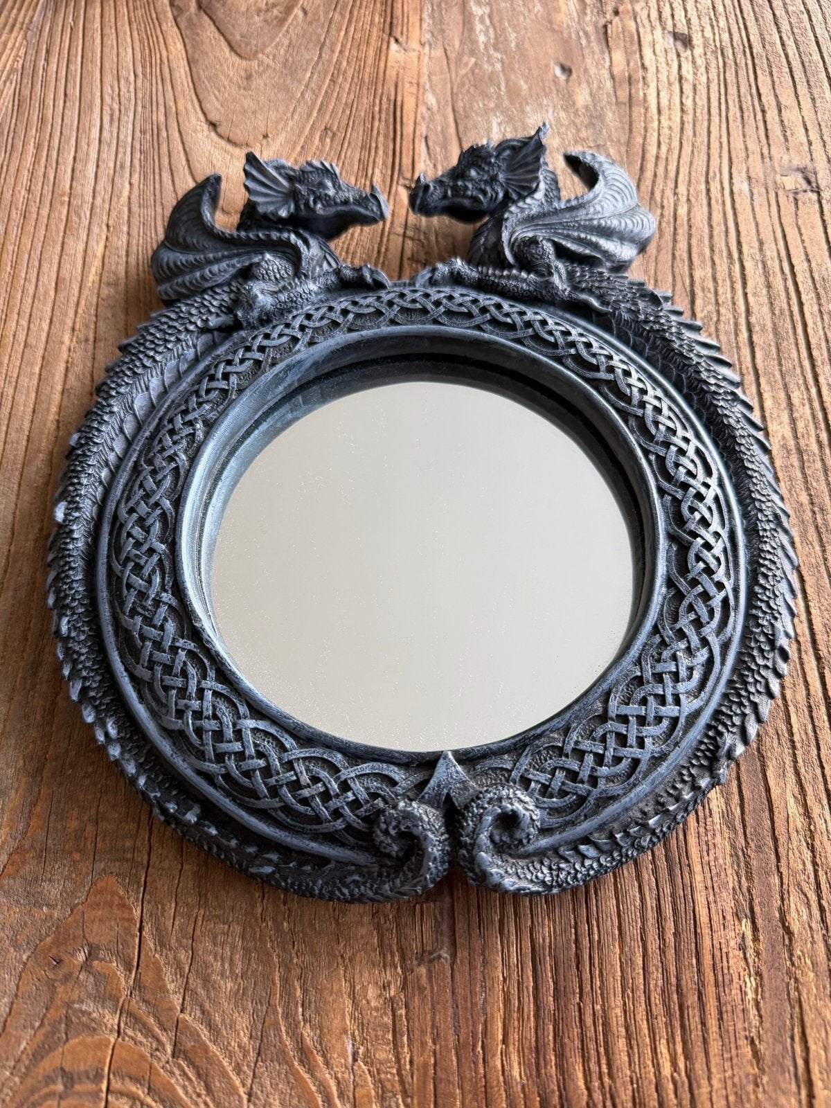 Draken spiegel - Fantasy decoratie, Huis en Inrichting, Woonaccessoires | Spiegels, Minder dan 50 cm, Verzenden, Rond, Zo goed als nieuw