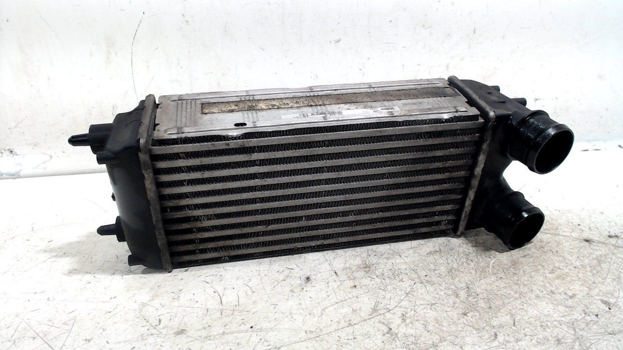 Intercooler radiateur Ford Fiesta, Onderdelen@venauto.nl, Van der Ven Autorecycling B.V., Gebruikt, Ettenseweg 76, 4706 PB Roosendaal, The Netherlands