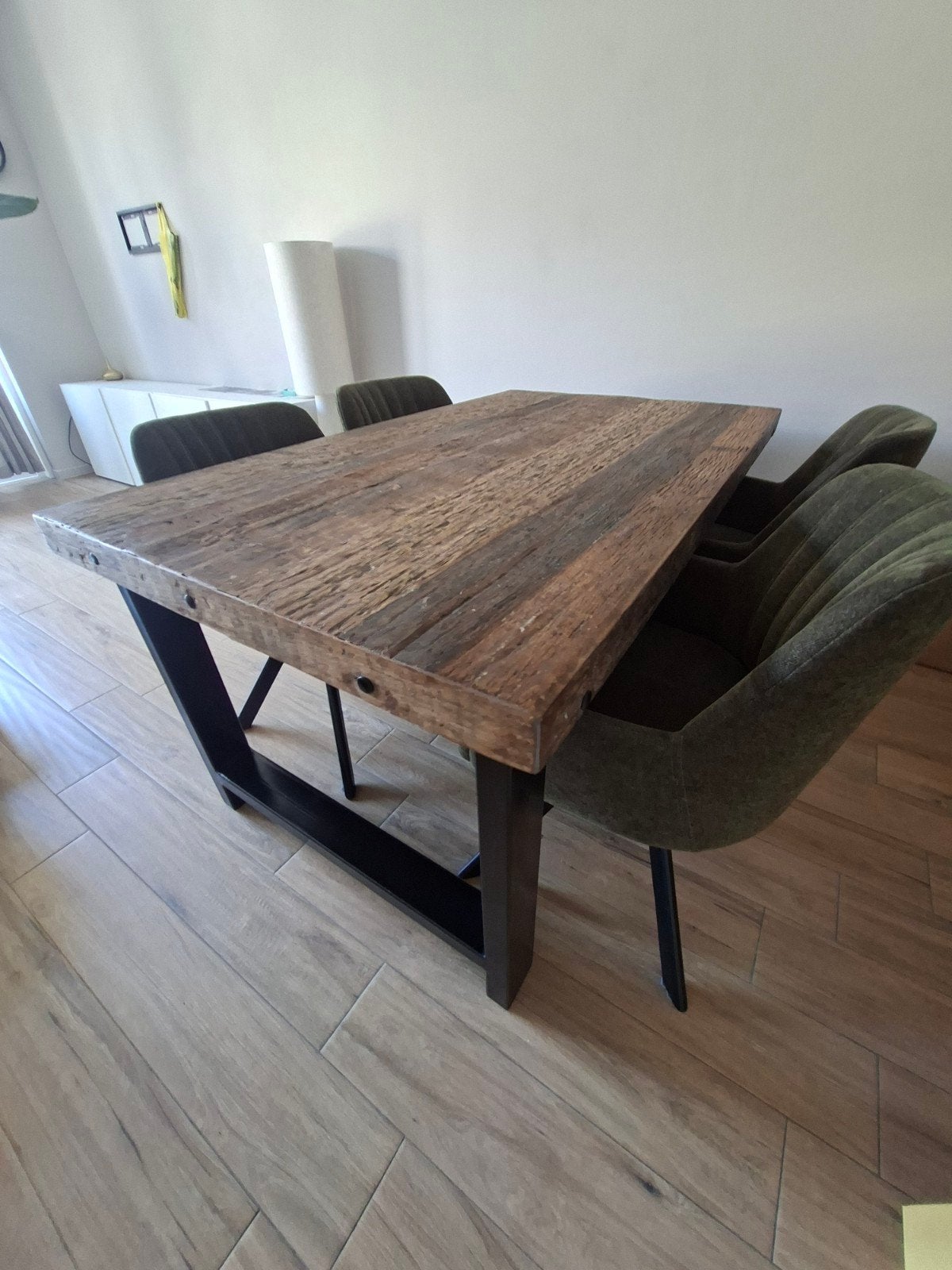 Eettafel + 4 eetkamer stoelen van Woontheater Maurik, Ophalen, 200 cm of meer, 50 tot 100 cm, Zo goed als nieuw