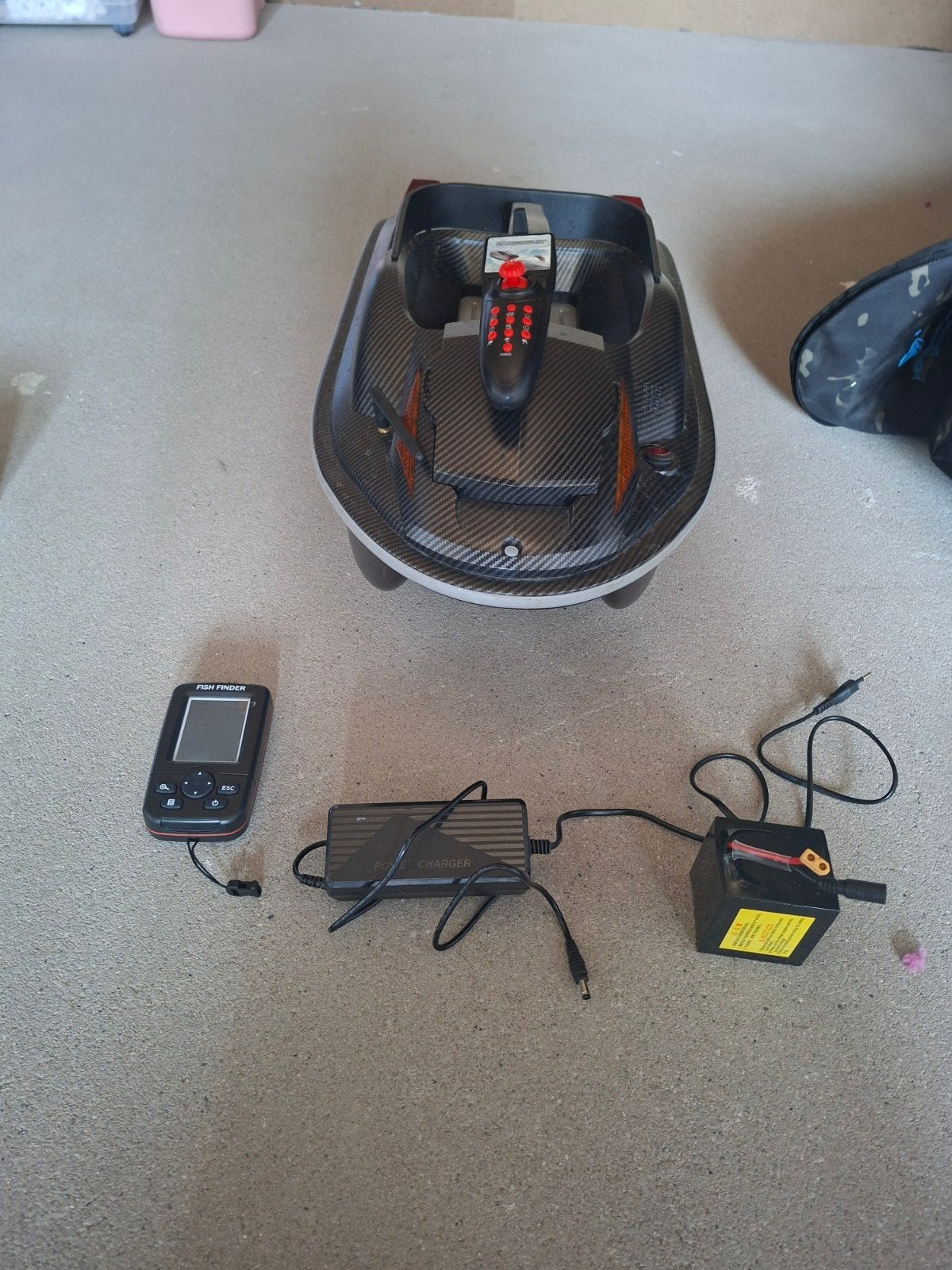 Voerboot met Fish Finder en Accu, Ophalen, Gebruikt, Overige typen