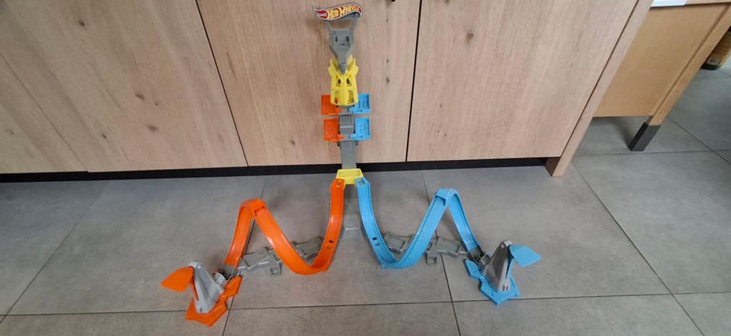 Hot Wheels Racebaan - Dubbele Race & Valstrik, Ophalen of Verzenden, Hot Wheels, Racebaan, Gebruikt