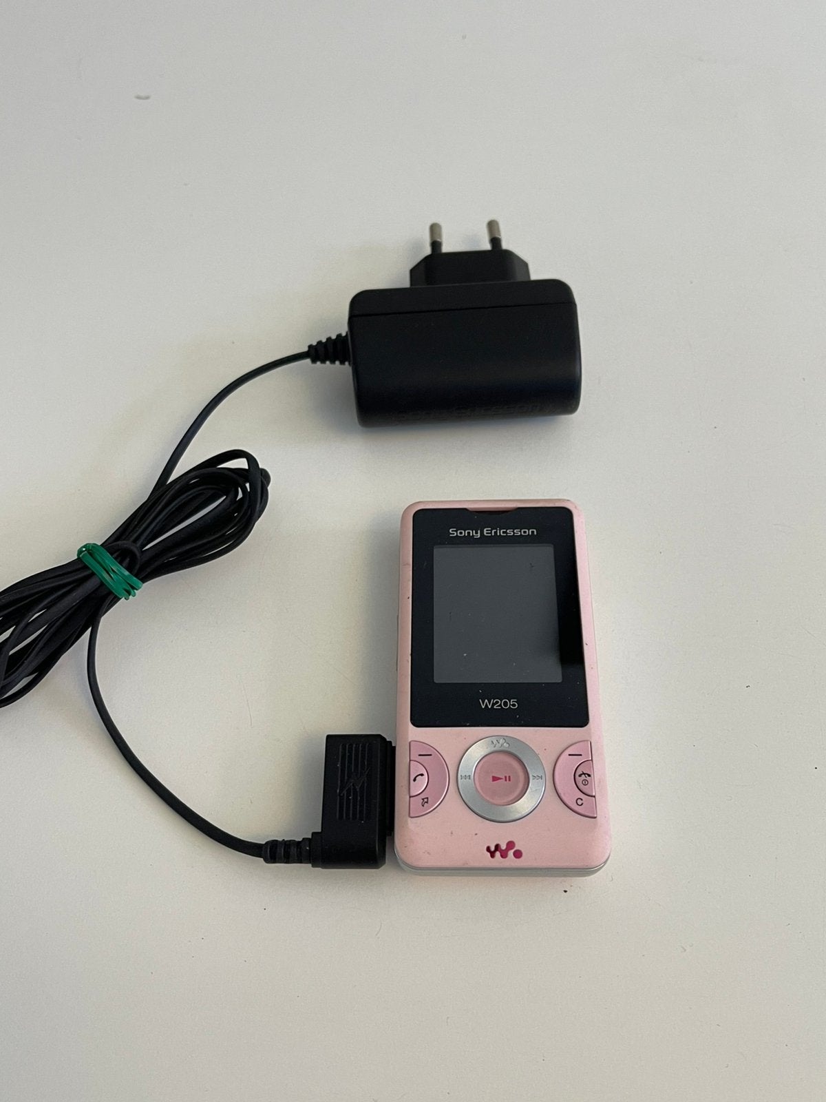 Sony Ericsson W205 simvrij, Ophalen of Verzenden, Zo goed als nieuw, Overige modellen