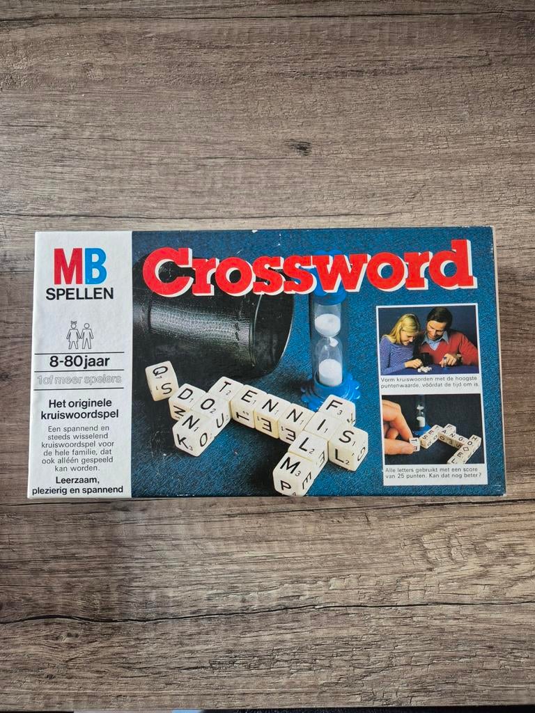 MB Spellen Crossword - Het originele kruiswoordspel, Vijf spelers of meer, Ophalen of Verzenden, Gebruikt, MB Spellen