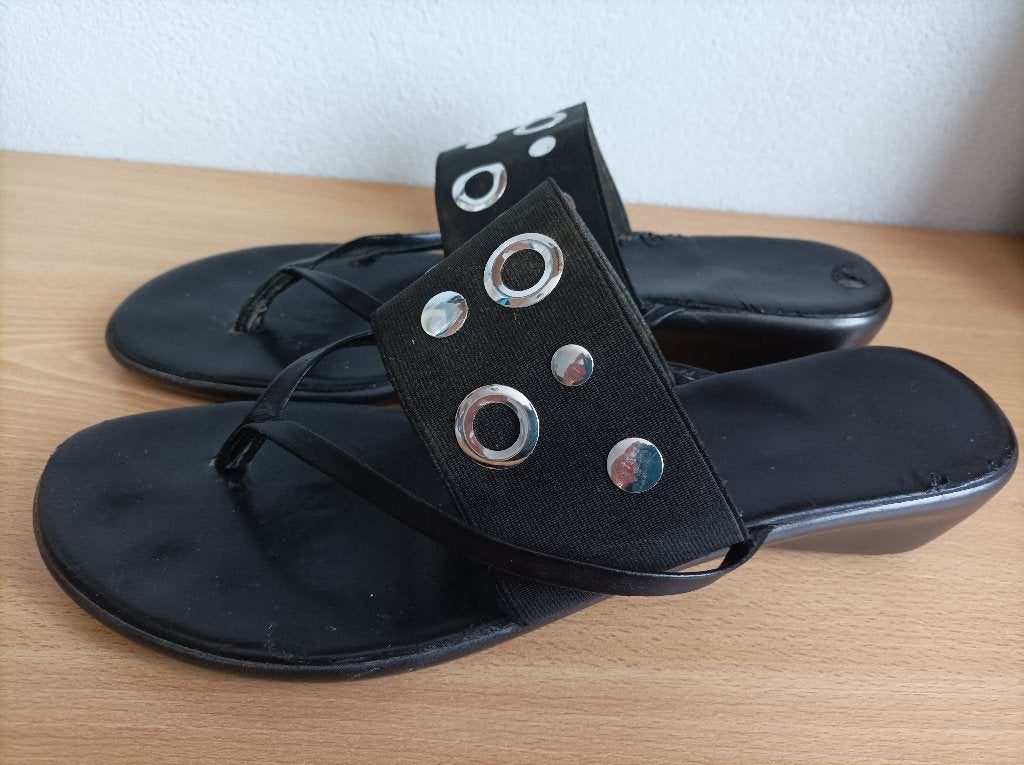 Rapisardi teenslippers zwart maat 43, Slippers, Zwart, Ophalen of Verzenden, Zo goed als nieuw