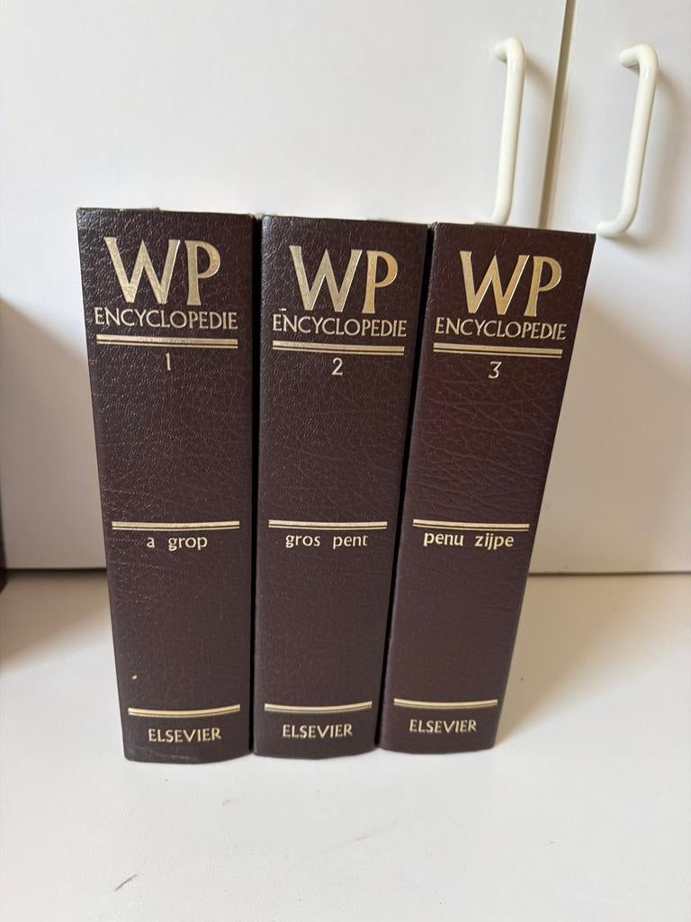 WP Encyclopedie in drie delen - Elsevier, Boeken, Encyclopedieën, Gelezen, Complete serie, Algemeen, Ophalen of Verzenden