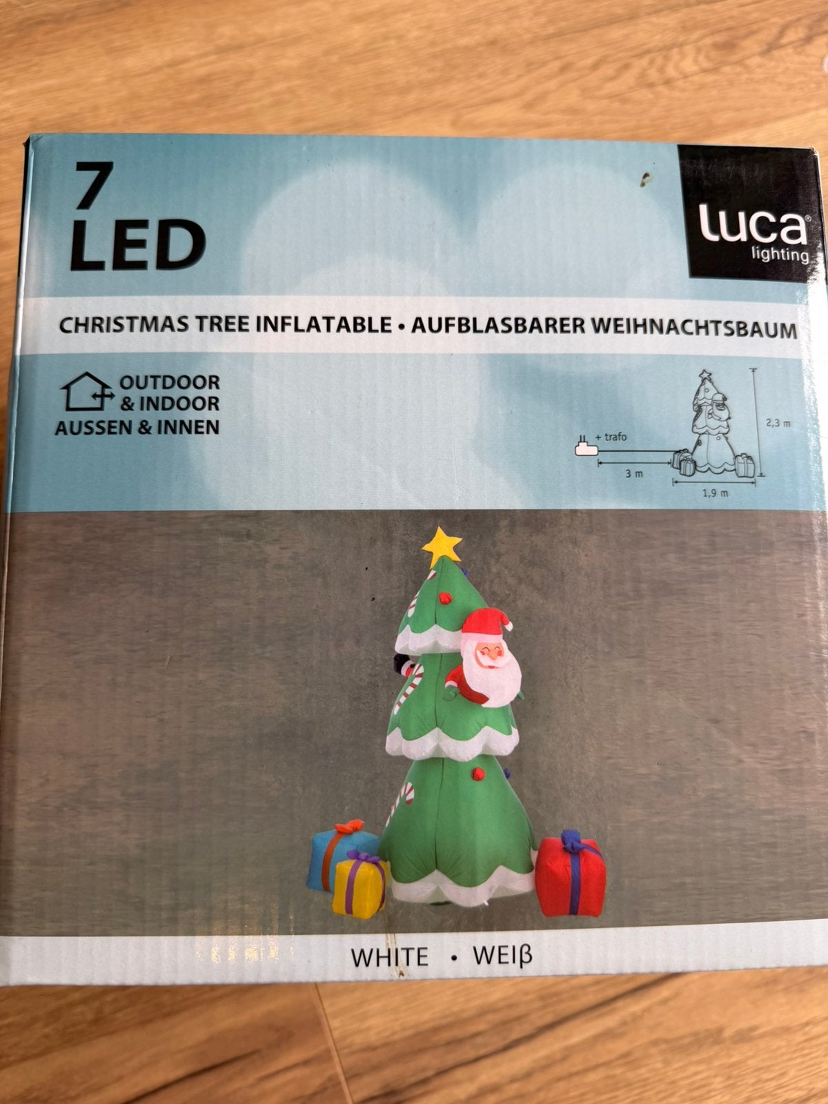 Kerstboom met kerstman opblaasbaar nieuw in doos, Diversen, Ophalen of Verzenden, Nieuw